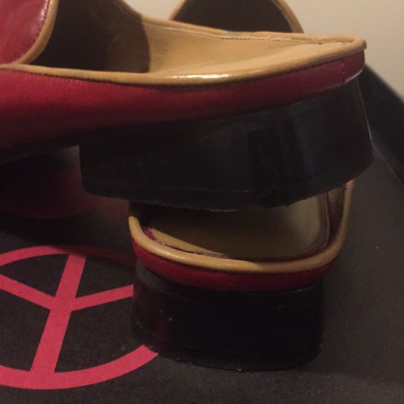 JENNIFER MOORE RED & BEIGE / TAN MULE - Picture 6 of 8
